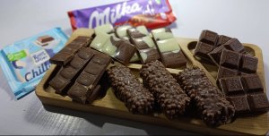 АСМР Шоколадный🍫🍬🍧 хрустящие звуки для вашего удовлетворения и мурашек 🥰