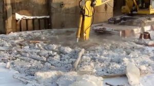Работа гидромолота под водой