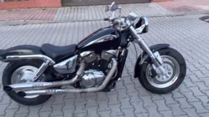 Suzuki VZ 800 Marauder