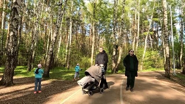 Богач оделся бродягой и пришел в модельное агентство выбрать невесту, а едва уборщица сказала ЭТО