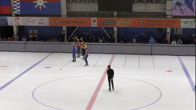 Первенство России по конькобежному спорту ("шорт-трек") среди юниоров и юниорок смотреть онлайн