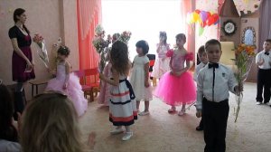 Выпускной утренник в детском саду. Луганск.
