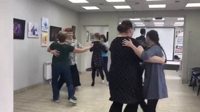 Крабовая полька/Ostendaise (клуб исторического танца "Бешеная малиновка", Калининград) смотреть онлайн