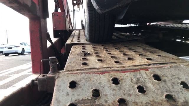 Загружаюсь Тесла TESLA на заводе в Сан Франциско, штат Калифорния. Дальнобой по сша новое видео смотреть онлайн