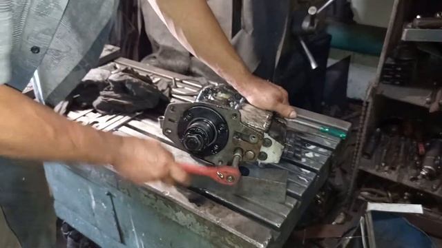 Устранение течи топлива в топливном насосе МТЗ ч.1