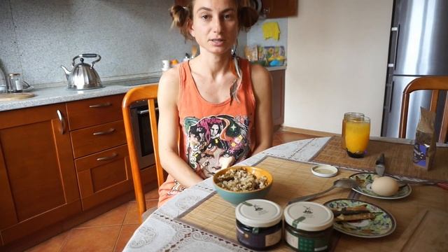 Супер ЗОЖ-ный завтрак: овсяная крупа vs хлопья смотреть онлайн