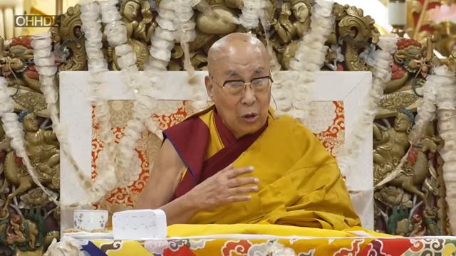 Далай-лама. Учения по случаю священного месяца Сага Дава — 2023 смотреть онлайн