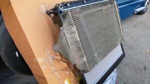 Freightliner сыпется! Замена радиатора охлаждения. Опять попал на деньги!?Дальнобой по США.