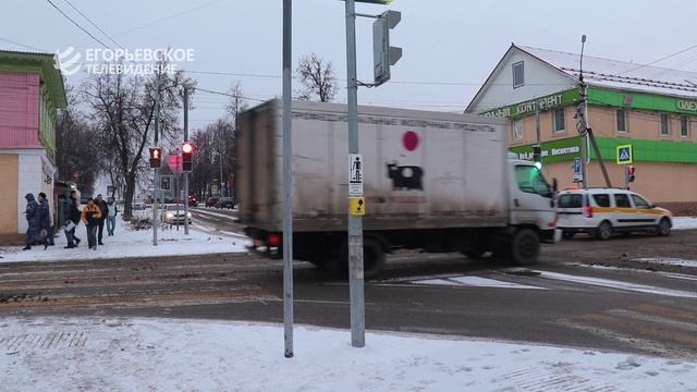 Светофор на перекрёстке улиц Парижской коммуны и Октябрьской переведут в авто режим