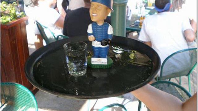 Be Like Mike (Michael Barrett) смотреть онлайн