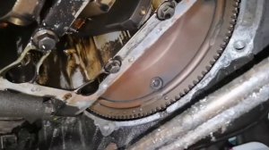 Снятие поддона, чистка ВКГ, замена переднего сальника Вольво 850