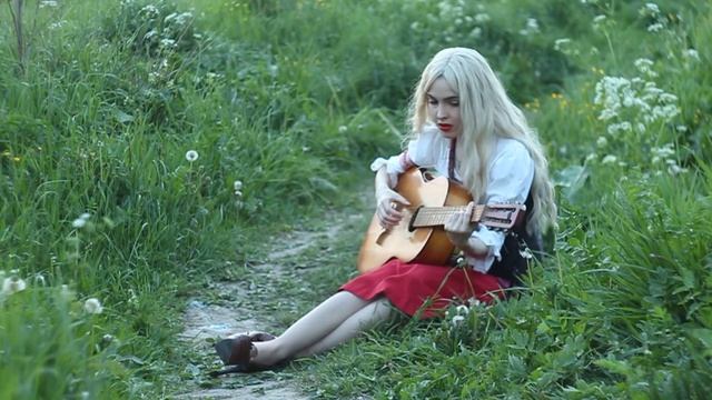 Рыцарь. Песня к спектаклю "Синяя борода" в исполнении Камелии Красули актрисы театра "Паровоз Fm" смотреть онлайн