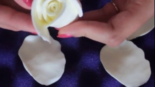 Нежная Роза из  полимернойглины DECO CLAY