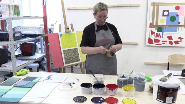 Окрашивание поверхности в один или более тонов смотреть онлайн