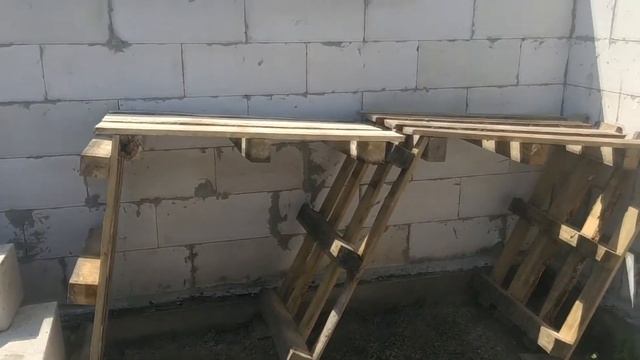 Простые строительные леса из поддонов смотреть онлайн