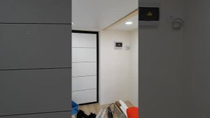 Студия с потолком 3.6 метров.