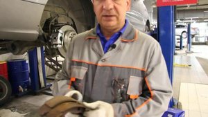 HYUNDAI GRAND STAREX 2012г дизель 2,5 литра АКПП пробег 155 тыс. Ремонт тормозной системы