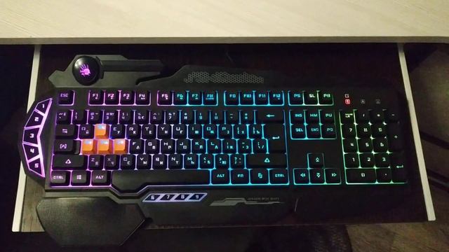 ОФИГЕННАЯ КЛАВИАТУРА BLOODY B314 C КРУТОЙ ПОДСВЕТКОЙ! смотреть онлайн