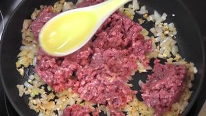 Спагетти Болоньезе .  Легкий рецепт. Итальянская кухня / Spaghetti Bolognese recipe. Eng sub
