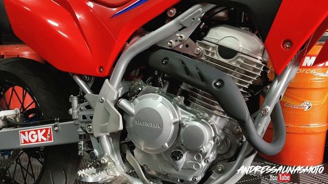 CRF 250F ? SUPERMOTO UNICA EN COLOMBIA? ? ? смотреть онлайн