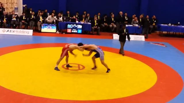 Слон в тени Муравья ) ) ) смотреть онлайн