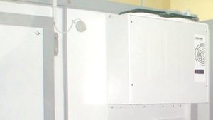 Холодильные и морозильные камеры бу