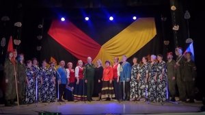 «Хотят ли русские войны?»  Музыка — Эдуард Колмановский, слова — Евгений Евтушенко