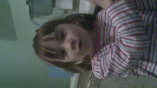 песенка Мамонтенка очень трогательно поет ребенок