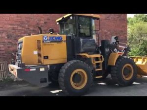 Полный (подробный) обзор XCMG LW300FN (ZL30FV)