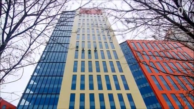 Промышленный альпинизм, мытьё фасадов в Москве. Комфорт-сервис Домовенок смотреть онлайн