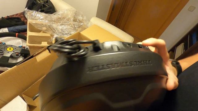 Thrustmaster T300 Alcantara Edition  |  Unboxing y Review