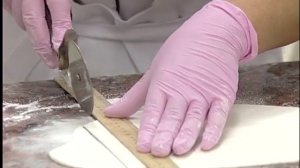 Как сделать бант из сахарной мастики.