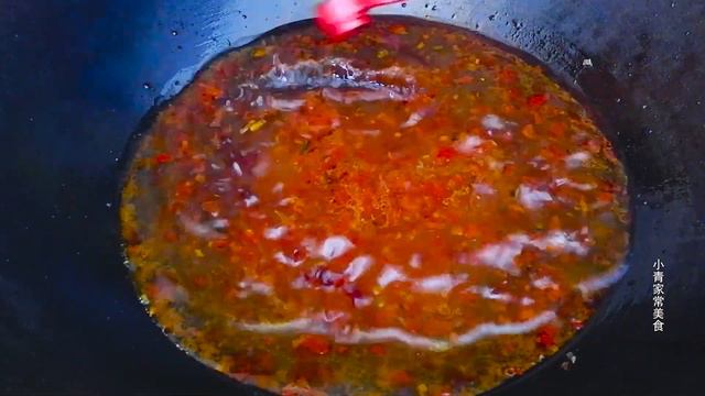 60元买了2斤猪肉做个最经典的四川滑肉香辣滑嫩一口气吃掉一整盆过瘾小青家常美食