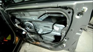 Kia Sportage 2016 разборка передней двери