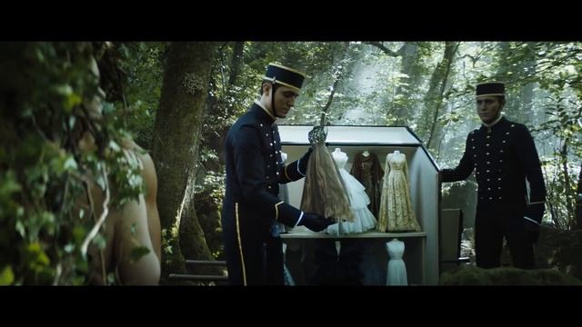 Christian Dior Haute Couture Fall/Winter 2020-2021: La Mythe Dior смотреть онлайн