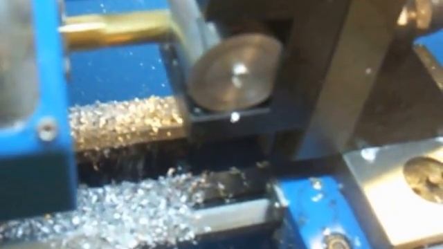 Фрезерное приспособление для станка D180-300V смотреть онлайн