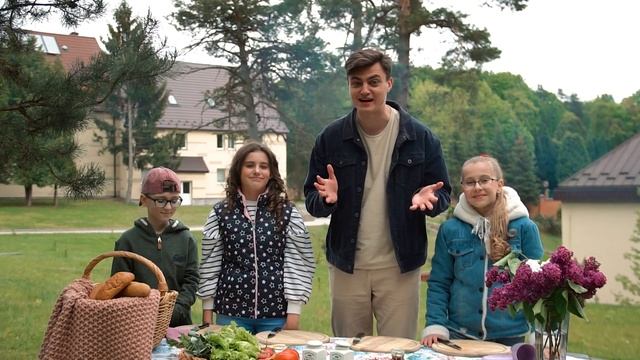 Cooking show. Приготування ковбаски гриль. КАДРИКИ смотреть онлайн