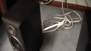 JBL E20 bookshelf speakers