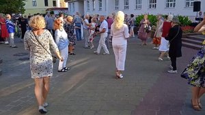 07.08.2021 Brest Belarus... Танцы. Духовой оркестр В.Коваля...Прогулки с Викторией...