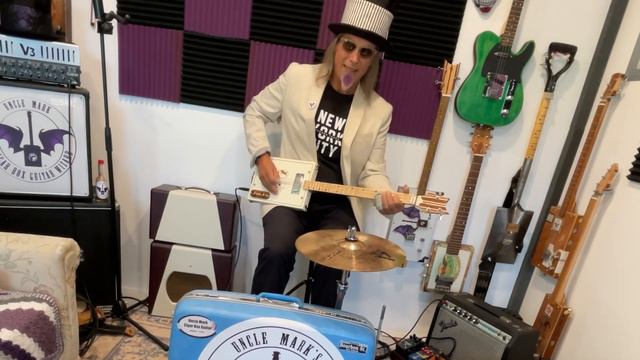 Flooding Blues 3 String Cigar Box Guitar Marshall Class 5 Suitcase Drum High Hat смотреть онлайн