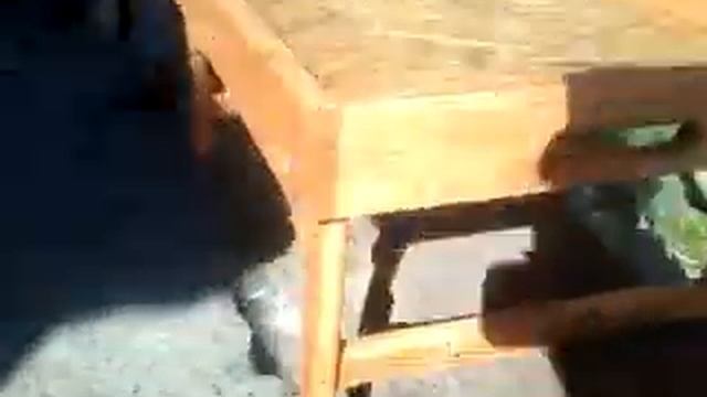 Небольшой удобный поднос. смотреть онлайн