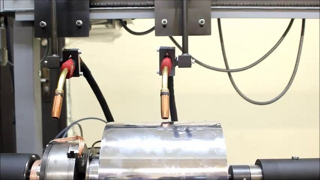 Автоматическая установка для сварки двумя горелками (ресиверов) смотреть онлайн