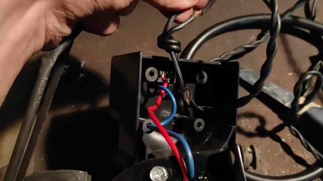 Ремонтирую автомобильный компрессор-насос для колес. смотреть онлайн