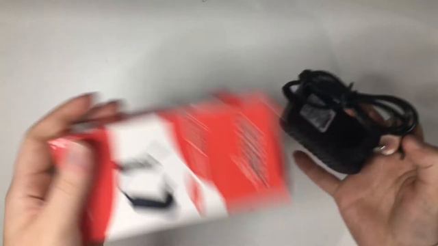 Fonte de Alimentação 9W 3A AC100-240V 50-60Hz - X-Trad смотреть онлайн