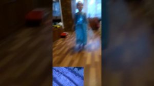 Холодное сердце - песня «Отпусти и забудь»