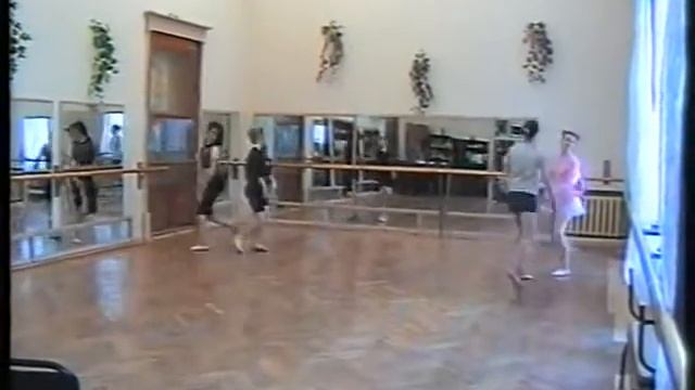 Осенние листья Репетиция Часть 3 смотреть онлайн