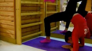 Растяжка в китайском балете