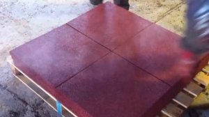 Срванение резиновой плитки АртПрайм и плитки горячего прессования