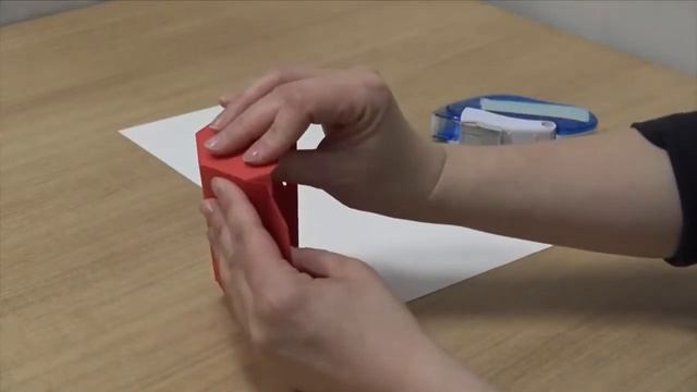 Проекты на плоттере ScanNCut. Коробочка для хранения декоративного скотча смотреть онлайн