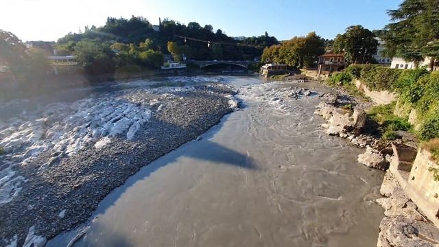ВЛОГ:ПОЕЗДКА В ГРУЗИЮ ИЗ ПОЛЬШИ/ГОРОД КУТАИСИ/МНОГО ГРУЗИНСКОЙ ЕДЫ/МАРТВИЛЬСКИЙ КАНЬОН смотреть онлайн